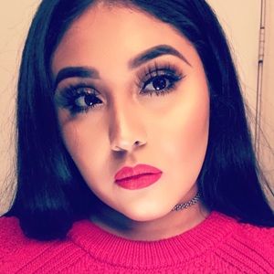 Meet your Posher, Liliana